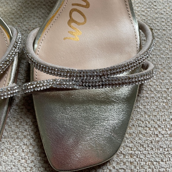 Sam Edelman Ronan Gold Strappy Sandals - Picture 5 of 15